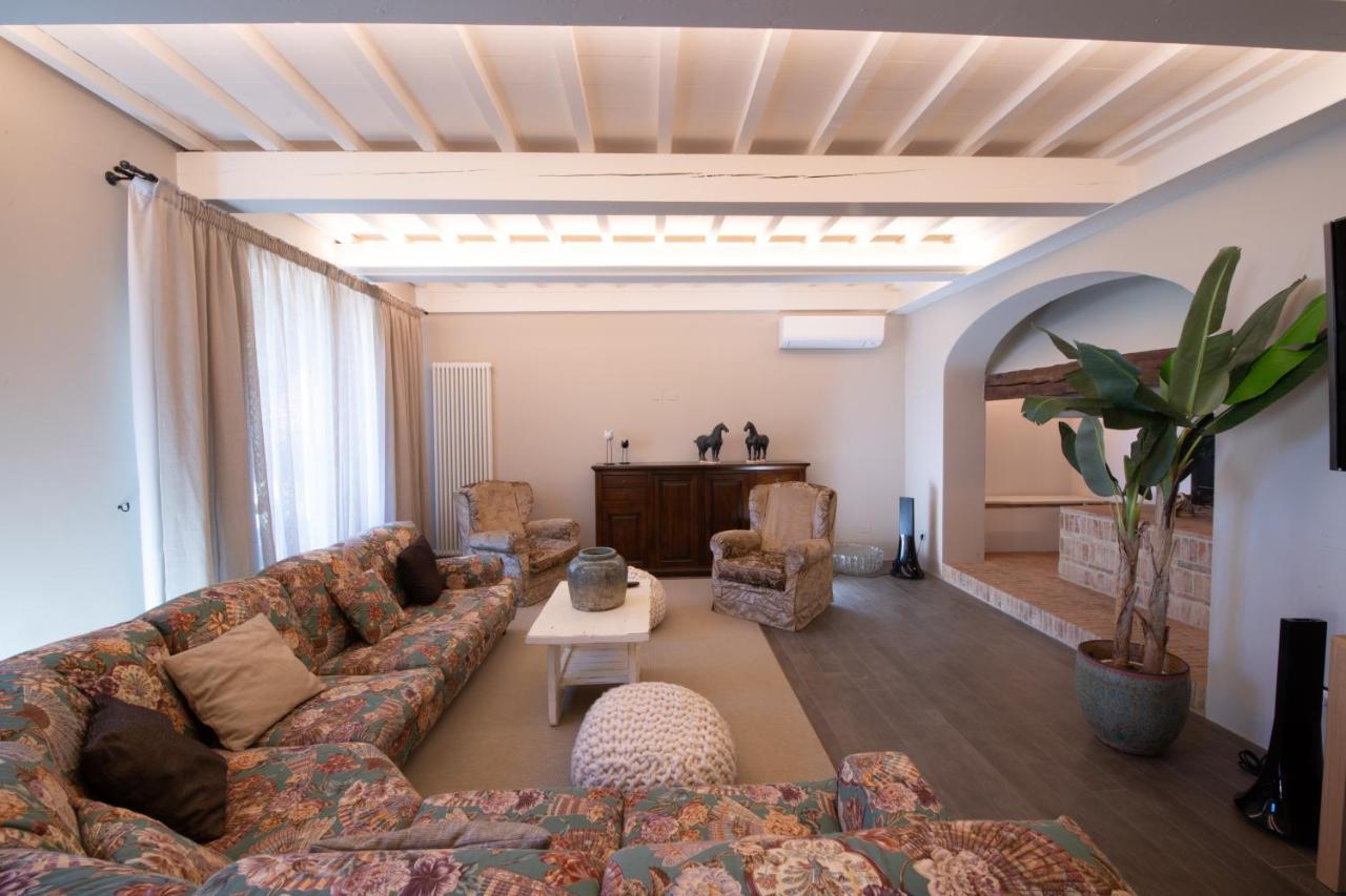 La Rimessa Experience-Dream Holiday Home Montaione Extérieur photo