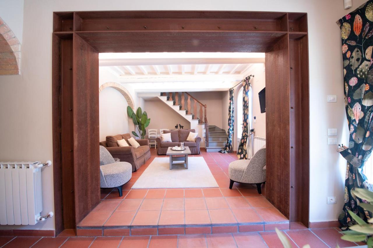 La Rimessa Experience-Dream Holiday Home Montaione Extérieur photo