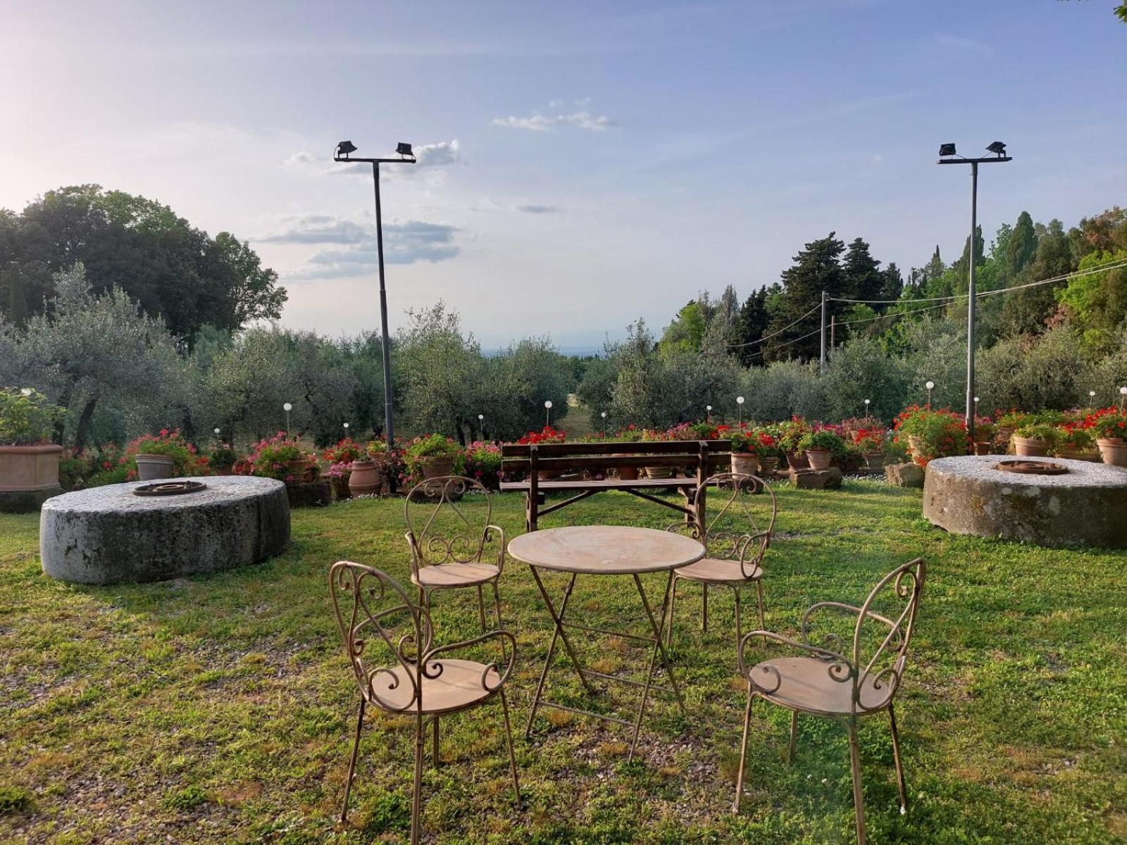 La Rimessa Experience-Dream Holiday Home Montaione Extérieur photo